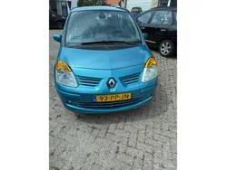 Blauw Gebruikt 2004 Renault Modus Luxe MPV | € 1.250 (Eerlijke prijs)