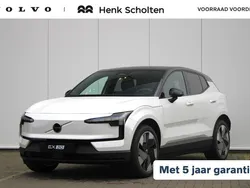 Wit Nieuw 2025 Volvo EX30 Plus SUV | € 38.950