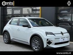 Wit Nieuw 2025 Renault 5 E-Tech Evolution Hatchback | € 26.400