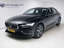 Zwart Gebruikt 2021 Volvo S60 Inscription Sedan | € 26.450 (Eerlijke prijs)