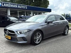 Grijs Gebruikt 2018 Mercedes A200 Premium Hatchback | € 27.950 (Duur)