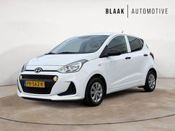 Wit Gebruikt 2017 Hyundai i10 Hatchback | € 8.685 (Eerlijke prijs)