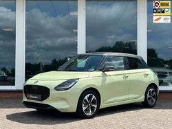 Geel Gebruikt 2024 Suzuki Swift Style Hatchback | € 23.750 (Eerlijke prijs)