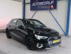 Zwart Gebruikt 2021 Audi A3 Sportback e-tron Business Sedan | € 25.750 (Super prijs)