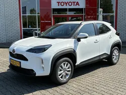 Wit Gebruikt 2025 Toyota Yaris Cross Active SUV | € 28.400 (Goede deal)