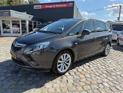 Grijs Gebruikt 2016 Opel Zafira Tourer Innovation MPV | € 11.950 (Eerlijke prijs)