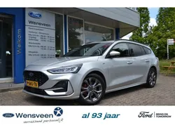Grijs Gebruikt 2022 Ford Focus ST-Line Stationwagen | € 20.945 (Eerlijke prijs)