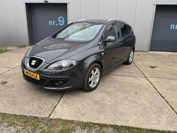 Grijs Gebruikt 2008 Seat Altea XL Stylance MPV | € 1.999 (Super prijs)