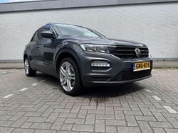 Grijs Gebruikt 2018 VW T-Roc Sport SUV | € 17.995 (Goede deal)