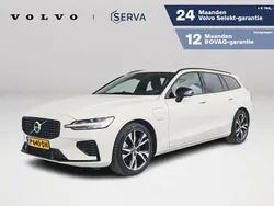 Wit Gebruikt 2022 Volvo V60 R-Design Stationwagen | € 35.995 (Eerlijke prijs)