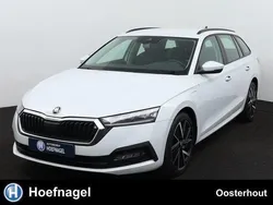 Wit Gebruikt 2020 Skoda Octavia Business Line Stationwagen | € 25.400 (Goede deal)