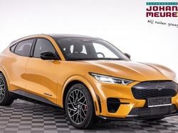 Geel Gebruikt 2022 Ford Mustang Mach-E GT SUV | € 39.990 (Goede deal)