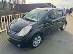 Zwart Gebruikt 2008 Nissan Note Acenta MPV | € 2.250 (Eerlijke prijs)