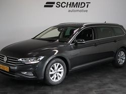 Grijs Gebruikt 2020 VW Passat Comfortline Stationwagen | € 22.995 (Eerlijke prijs)