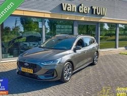 Grijs Gebruikt 2024 Ford Focus ST-Line Stationwagen | € 22.900 (Goede deal)