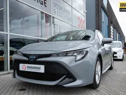 Grijs Gebruikt 2021 Toyota Corolla Active Stationwagen | € 21.950 (Eerlijke prijs)