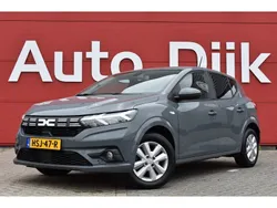 Grijs Gebruikt 2024 Dacia Sandero Expression Hatchback | € 20.900 (Goede deal)