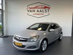 Grijs Gebruikt 2005 Opel Astra GTC Sport Hatchback | € 1.450 (Goede deal)
