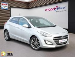 Zilver Gebruikt 2016 Hyundai i30 Comfort Hatchback | € 13.950 (Eerlijke prijs)