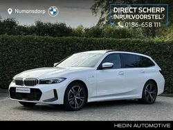 Wit Gebruikt 2025 BMW 330e M Sport Stationwagen | € 54.895 (Goede deal)