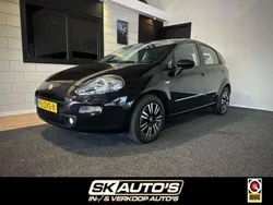 Zwart Gebruikt 2013 Fiat Punto Easy Hatchback | € 4.495 (Eerlijke prijs)