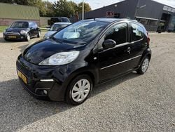 Zwart Gebruikt 2012 Peugeot 107 Active Hatchback | € 2.180 (Eerlijke prijs)