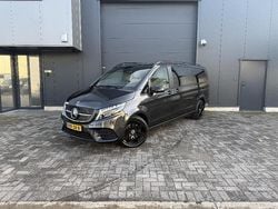 Gebruikt 2023 Mercedes V300 AMG MPV | € 59.900 (Eerlijke prijs)