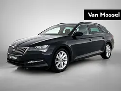 Zwart Gebruikt 2021 Skoda Superb Business Line Stationwagen | € 25.900 (Goede deal)