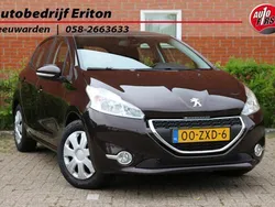Bruin Gebruikt 2013 Peugeot 208 Envy Hatchback | € 6.945 (Eerlijke prijs)
