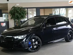 Zwart Gebruikt 2021 VW Golf VIII R Hatchback | € 45.950 (Iets duurder)