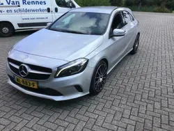 Grijs Gebruikt 2017 Mercedes A180 Business Hatchback | € 17.950 (Iets duurder)