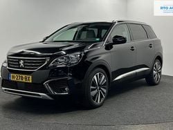 Zwart Gebruikt 2020 Peugeot 5008 Premium MPV | € 20.000 (Eerlijke prijs)
