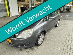 Grijs Gebruikt 2008 Opel Zafira MPV | € 2.995 (Eerlijke prijs)