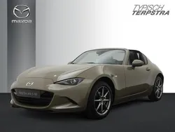 Geel Nieuw 2024 Mazda MX5 Exclusive-Line Cabriolet | € 47.885 (Duur)