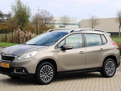 Grijs Gebruikt 2015 Peugeot 2008 Style SUV | € 6.499 (Eerlijke prijs)