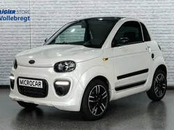 Wit, metallic lak Gebruikt 2022 Microcar Dué Hatchback | € 12.435