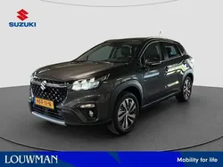 Grijs, metallic lak Gebruikt 2025 Suzuki SX4 S-Cross Style SUV | € 34.710