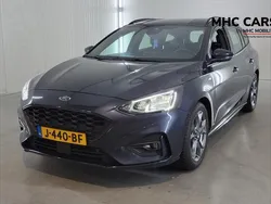 Blauw Gebruikt 2020 Ford Focus Business Edition Stationwagen | € 17.400 (Eerlijke prijs)