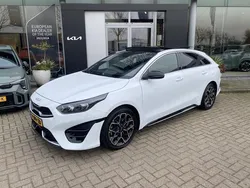 Wit Gebruikt 2023 Kia ProCeed GT-Line Hatchback | € 34.945 (Iets duurder)