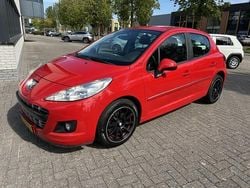 Rood Gebruikt 2011 Peugeot 207 Urban Move Hatchback | € 3.250 (Eerlijke prijs)