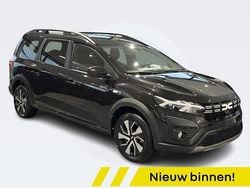 Zwart Nieuw 2025 Dacia Jogger Expression MPV | € 27.399 (Goede deal)