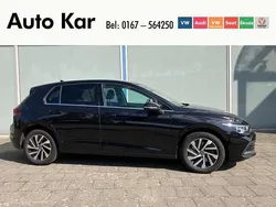 Zwart Gebruikt 2021 VW Golf VIII Style Hatchback | € 22.990 (Goede deal)