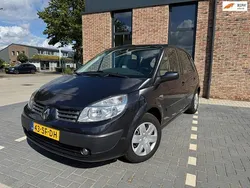 Grijs Gebruikt 2005 Renault Scénic II Dynamique MPV | € 3.450 (Iets duurder)