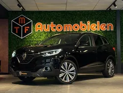 Zwart, metallic lak Gebruikt 2016 Renault Kadjar SUV | € 12.699 (Eerlijke prijs)
