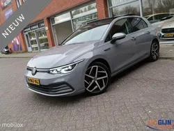 Grijs Gebruikt 2020 VW Golf VII Highline Hatchback | € 22.950 (Duur)