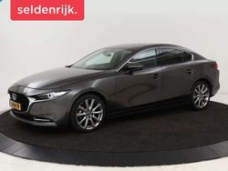 Grijs, metallic lak Gebruikt 2020 Mazda 3 Luxury Sedan | € 15.900 (Super prijs)