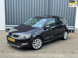 Zwart Gebruikt 2011 VW Polo Highline Hatchback | € 7.999 (Duur)