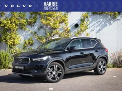 Zwart Gebruikt 2022 Volvo XC40 Inscription SUV | € 37.694 (Eerlijke prijs)
