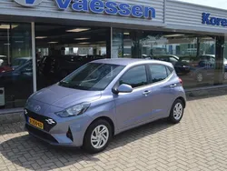 Blauw Gebruikt 2024 Hyundai i10 Comfort Hatchback | € 20.400 (Eerlijke prijs)