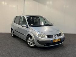 Gebruikt 2004 Renault Scénic II MPV | € 2.550 (Duur)